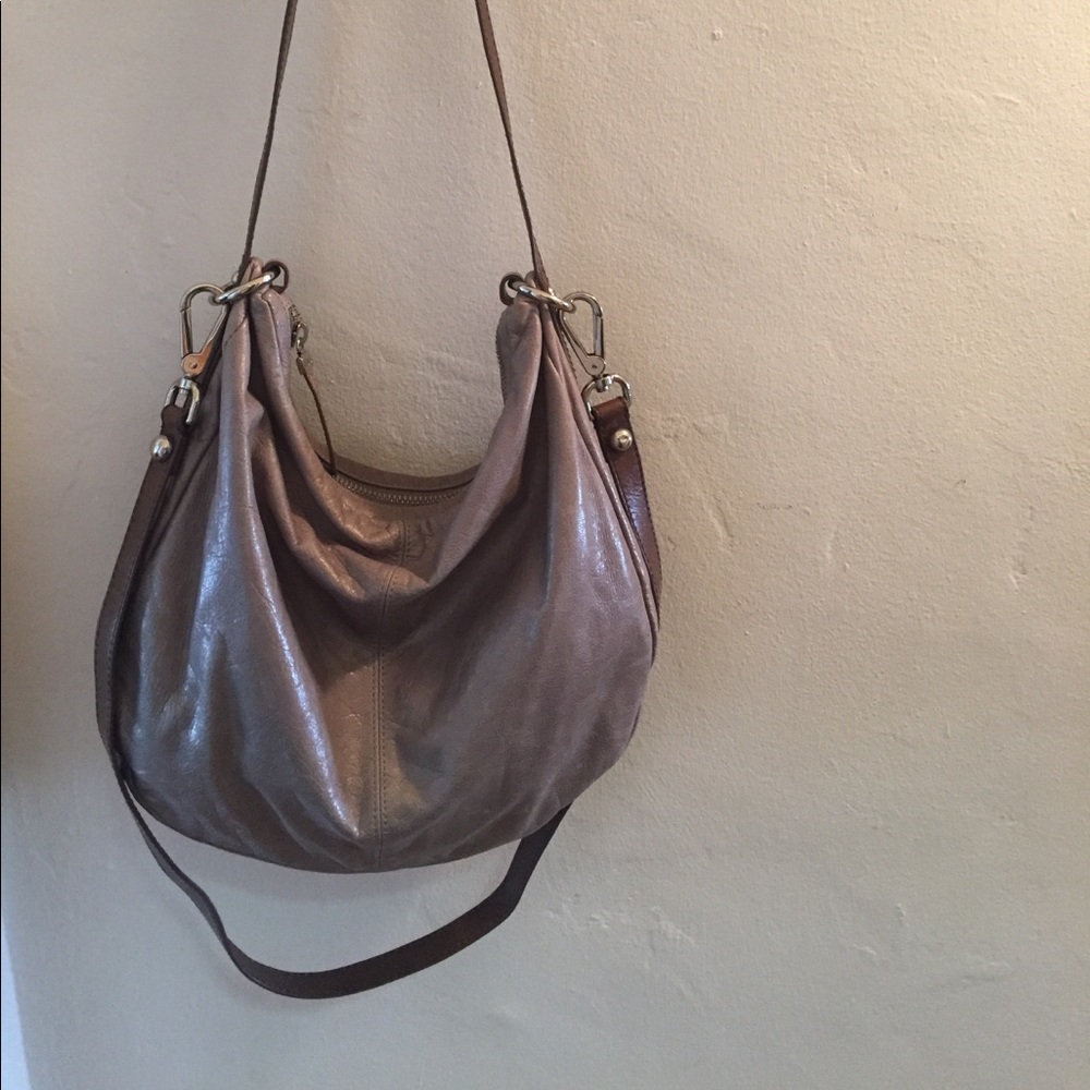 HOBO Kinley bag in Stone