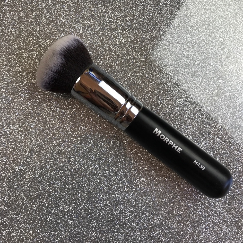 Morphe M439 brush