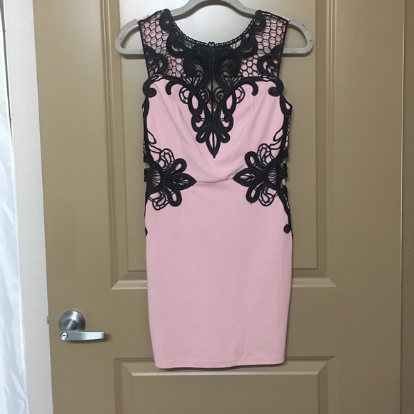 Dress - Picture 1 of 3