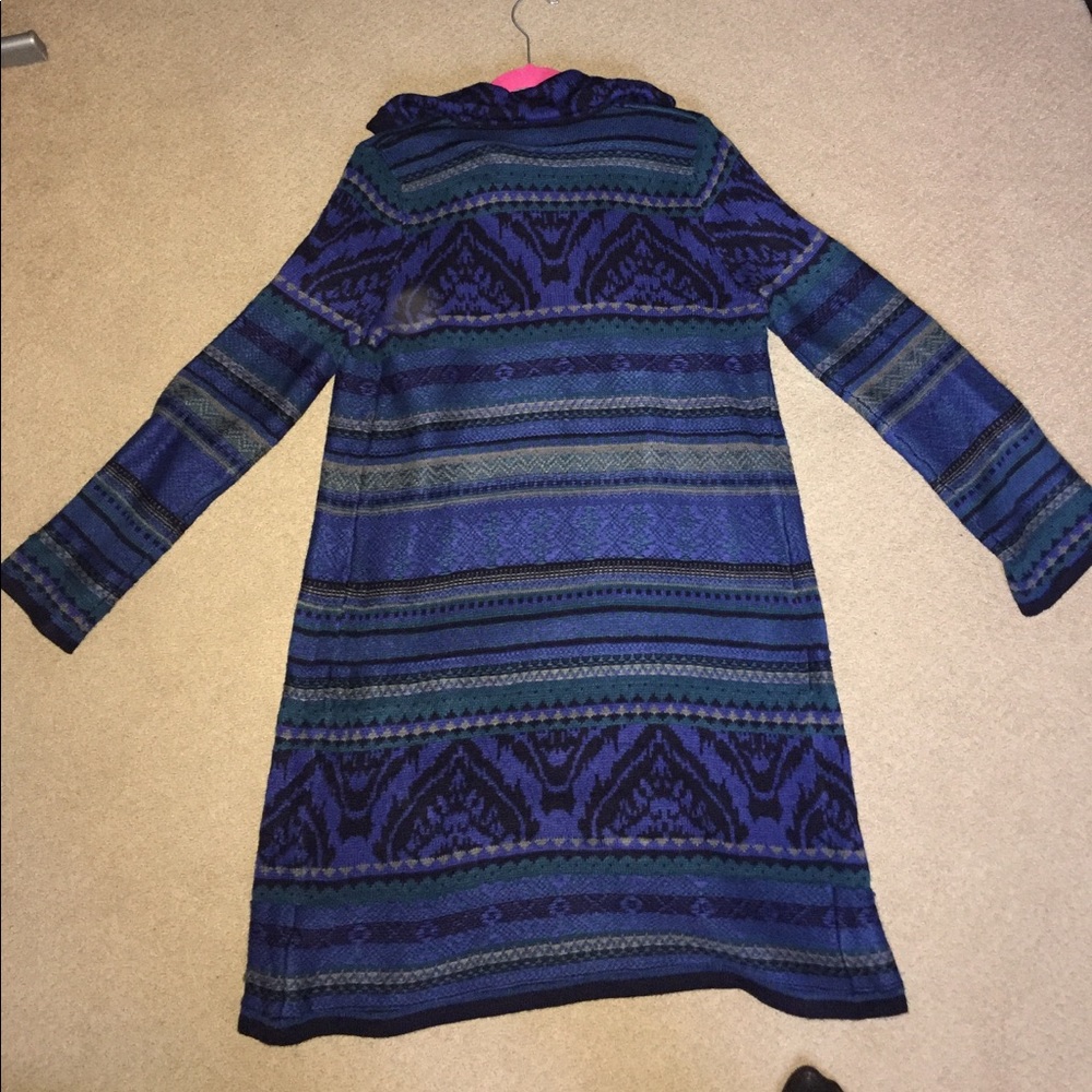 Patterned Cardigan - Picture 2 of 3