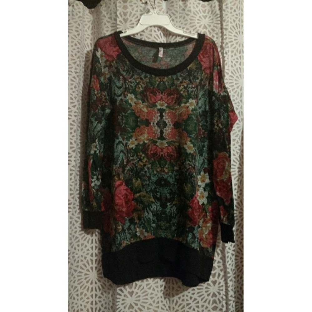 Women's dress, Persian rug pattern, black edges