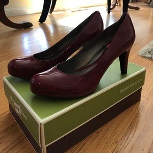 Naturalizer Red Heels Size 8 New!