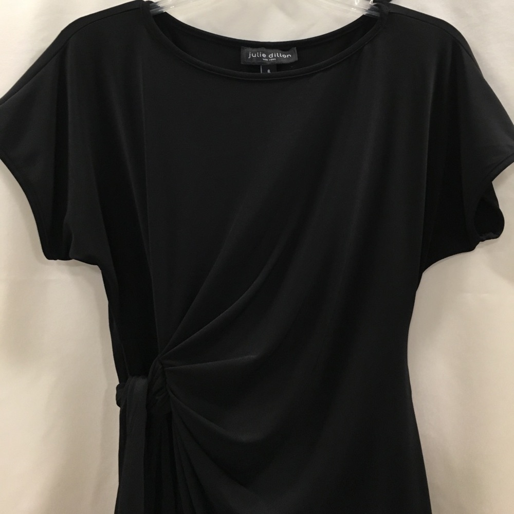 Black dress - Picture 3 of 6