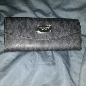 Michael Kors wallet