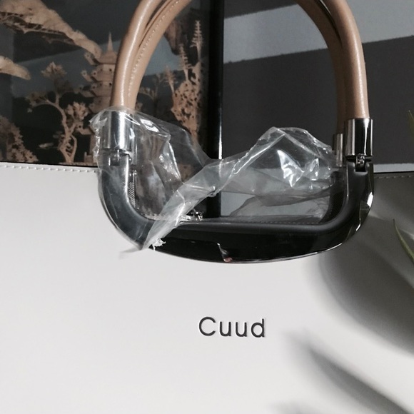 Cuud Cream Leather Handbag - Picture 3 of 8