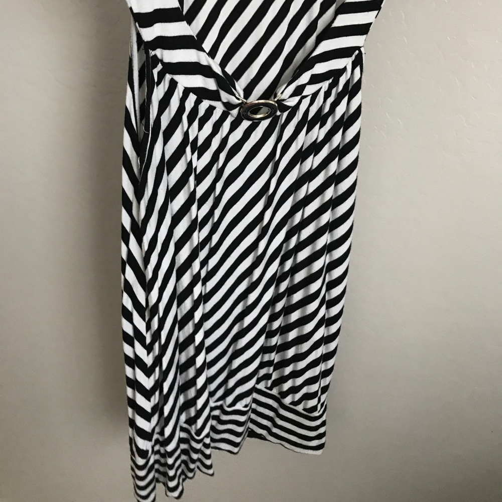 Tank top - Picture 2 of 2