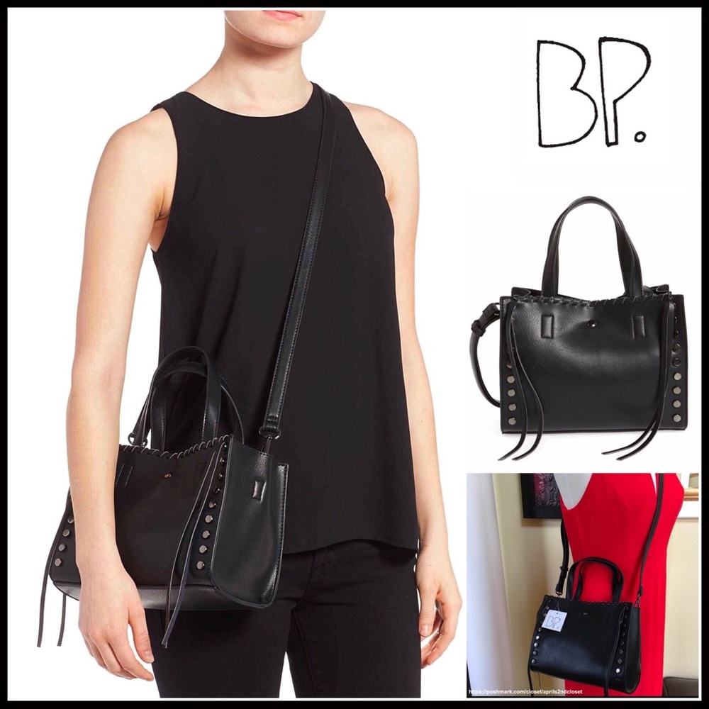 ❌SOLD❌BLACK VEGAN LEATHER Crossbody Saddle Bag - Picture 1 of 8