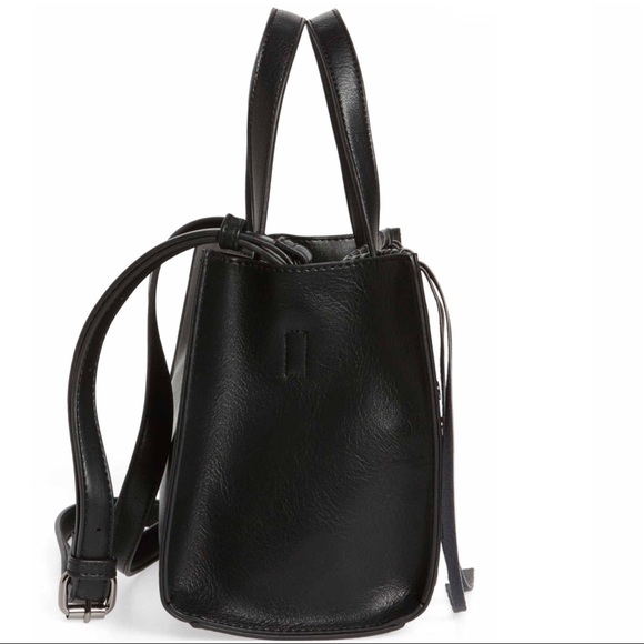 ❌SOLD❌BLACK VEGAN LEATHER Crossbody Saddle Bag - Picture 6 of 8