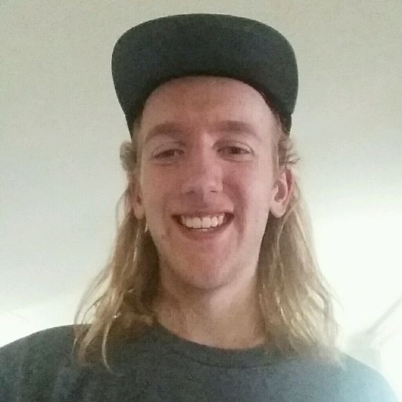 Meet your Posher, Kevin - Picture 1 of 1