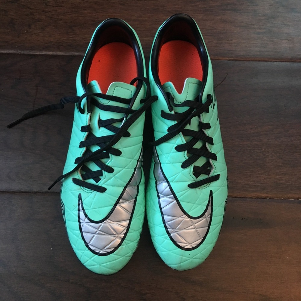 Nike Hyper-venom cleats