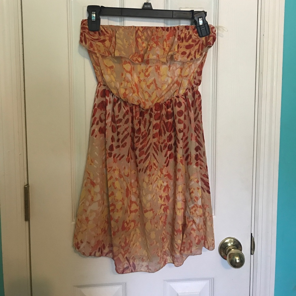 Strapless dress