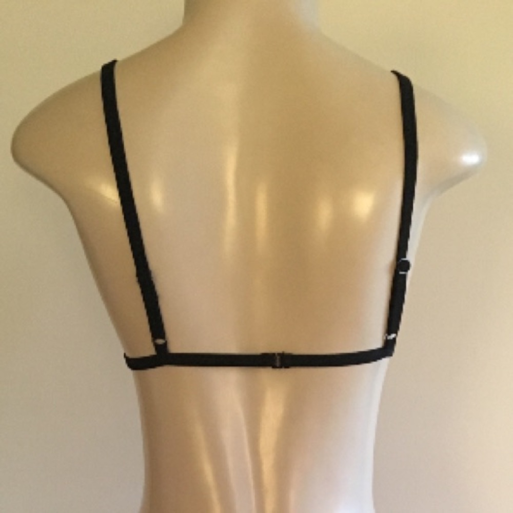 $8💋Sexy New Black Strappy, Eyelash Lace Bralette - Picture 4 of 4