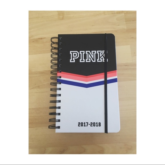 PINK Victoria's Secret Accessories - {pink} planner 2017-2018