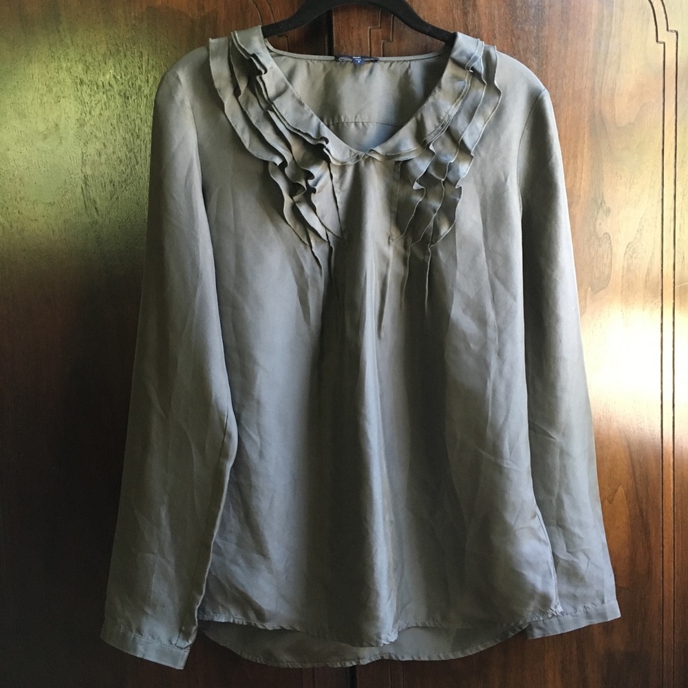 NWOT Gap Silk Blouse