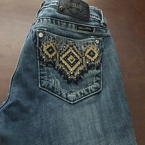 Miss Me Capris jeans