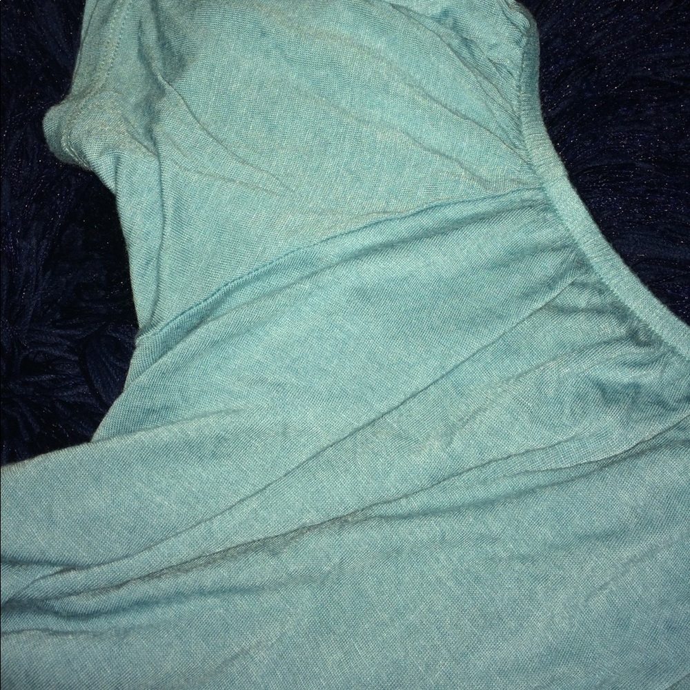 Crop top - Picture 3 of 4