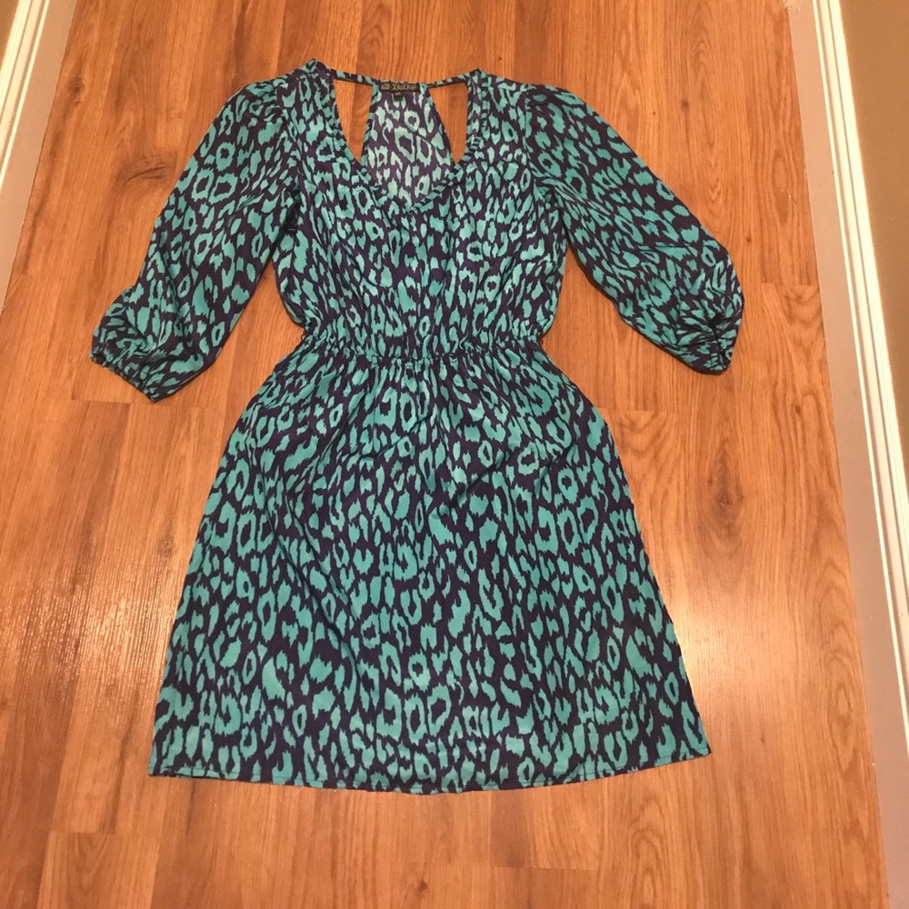 Patterned dress with back detail