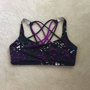 Lululemon Free to be wild bra