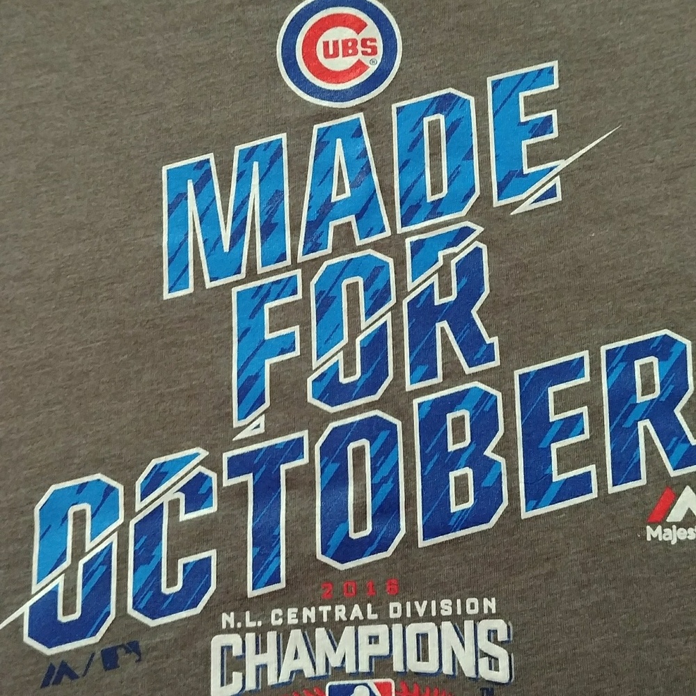 Cubs tshirt
