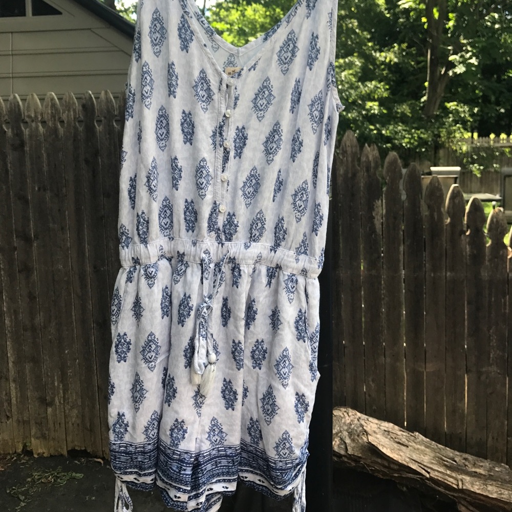 ‼️Hollister Romper‼️ *cute*