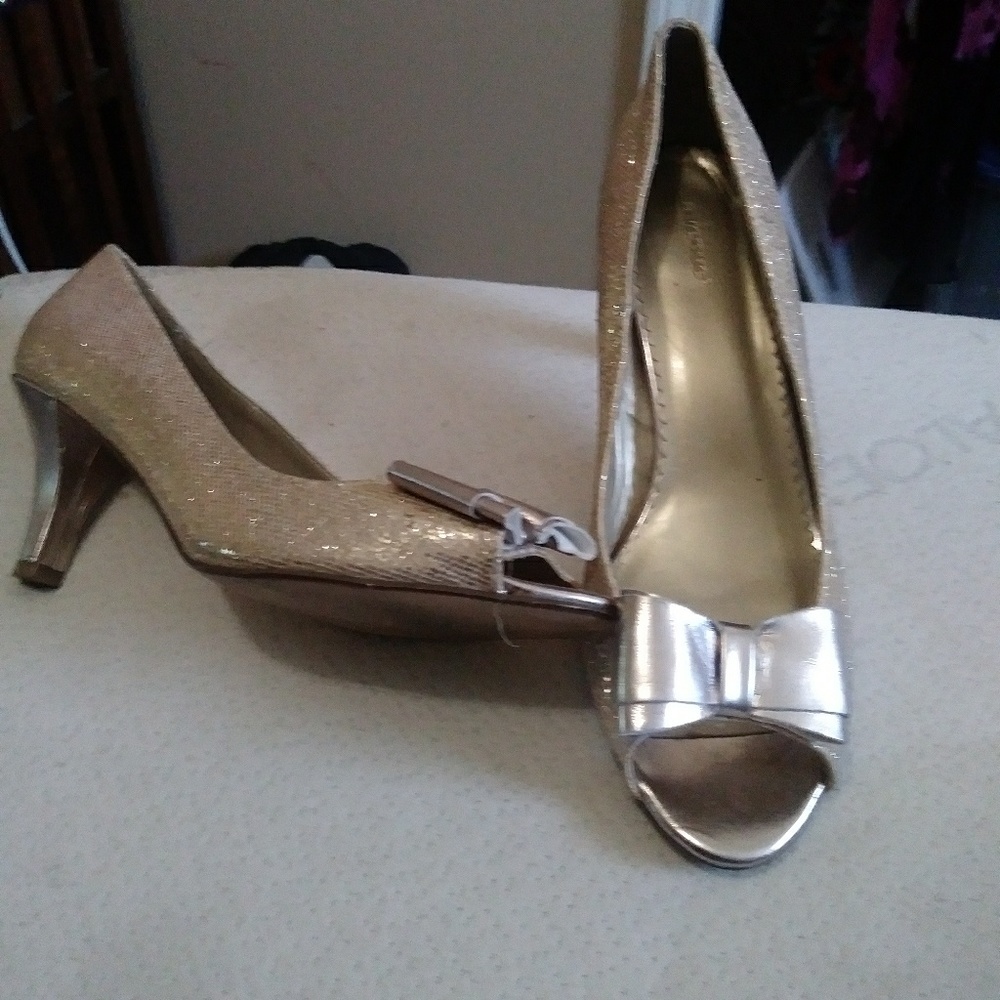 Glitter Gold Ballerina heeled peekaboo
