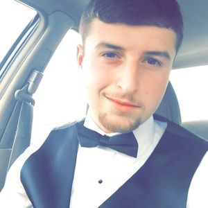 Meet your Posher, Brandon