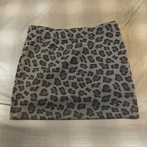 Pretty little liars skirt *Like new*
