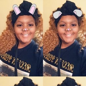 Meet your Posher, Mya