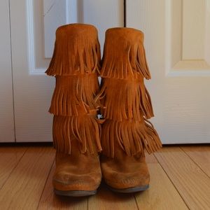 Minnetonka Moccasin Boots
