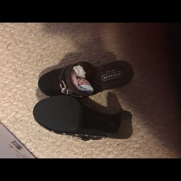 Genuine Coach Clogs ready for immediate pick up - Picture 8 of 8