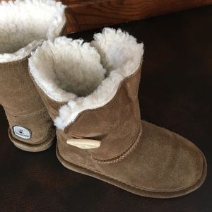 Bearpaw winter boots