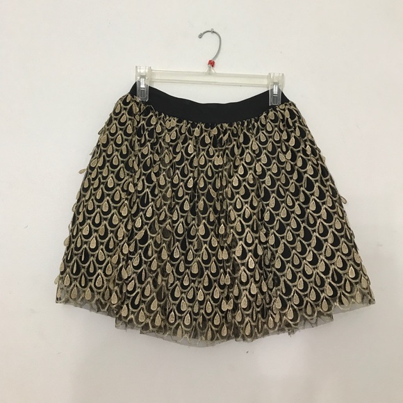 Gold festive skirt - Picture 1 of 2