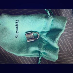 Tiffany heart lock pendant