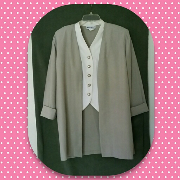 Blazer - Picture 1 of 4