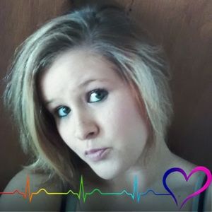 Meet your Posher, Ariel