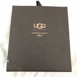 UGG sheepskin care kit