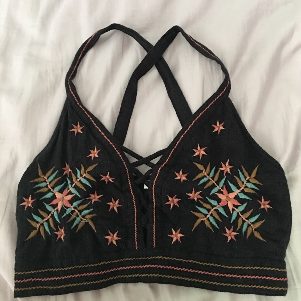 American Eagle crop top