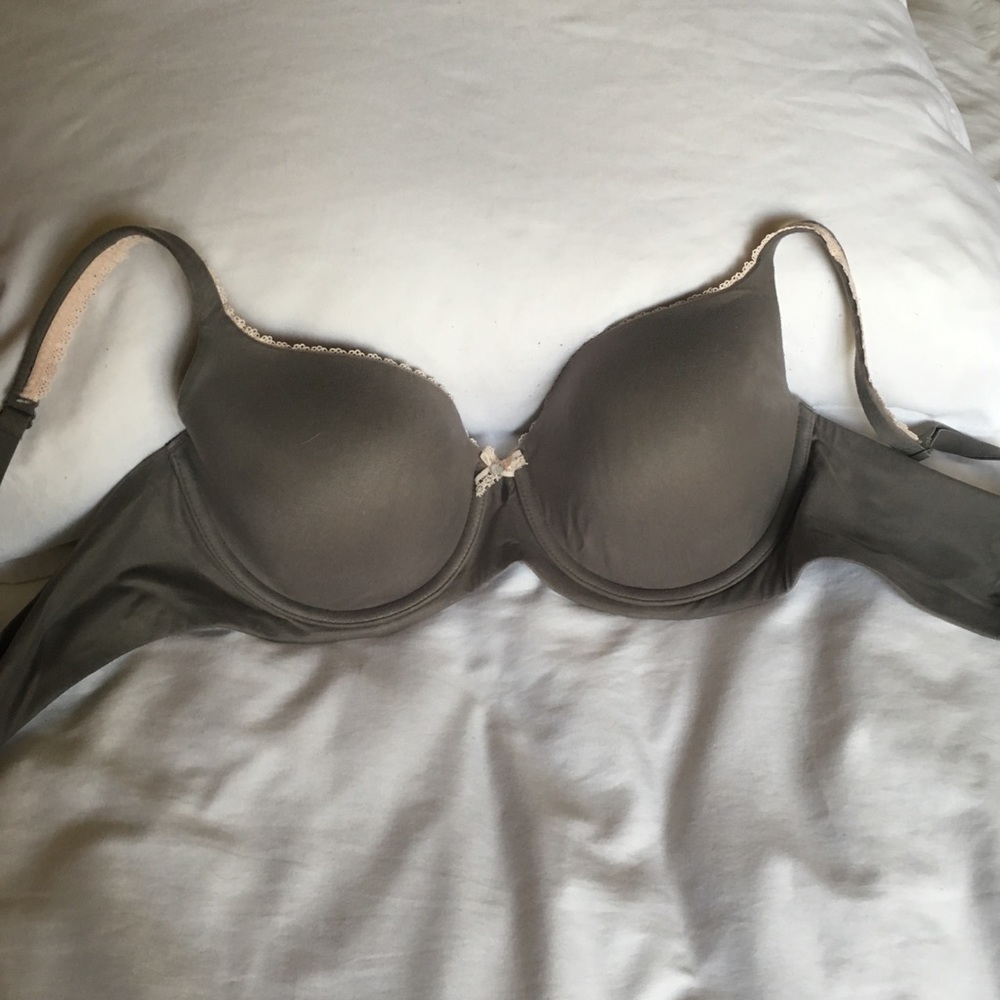 Victoria's Secret Body By Victoria bra