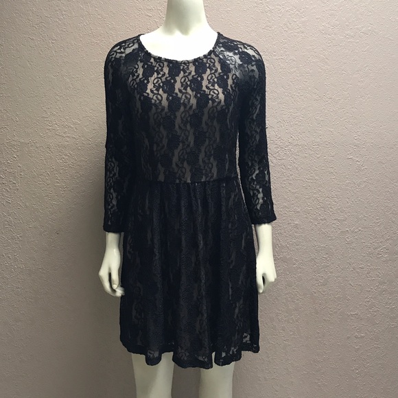 NWOT-Skater Dress-Medium-Lace-with lining - Picture 1 of 2