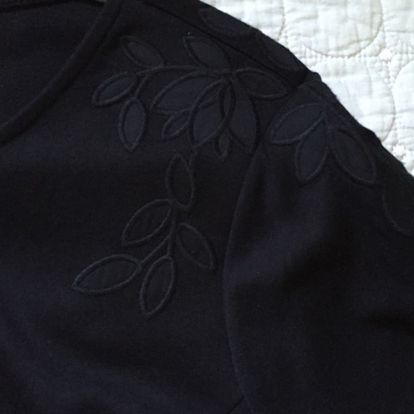 NWOT H&M Black Shift Dress Scallop Floral Large - Picture 6 of 6