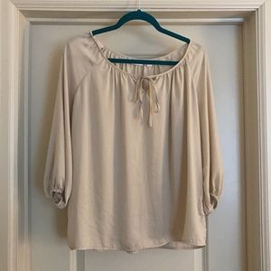 Tan 3/4 Sleeve Blouse Size Large