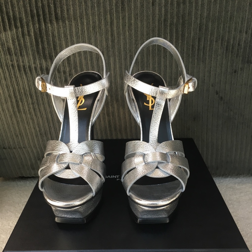 YSL Classic tribute 105 sandal size 6.5