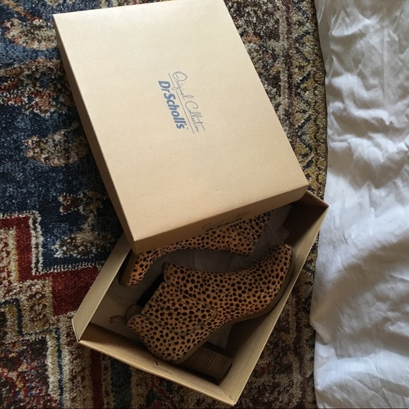 Leopard print heeled ankle booties - Picture 6 of 6
