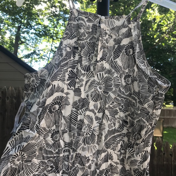 ‼️Old Navy tank‼️ - Picture 4 of 4