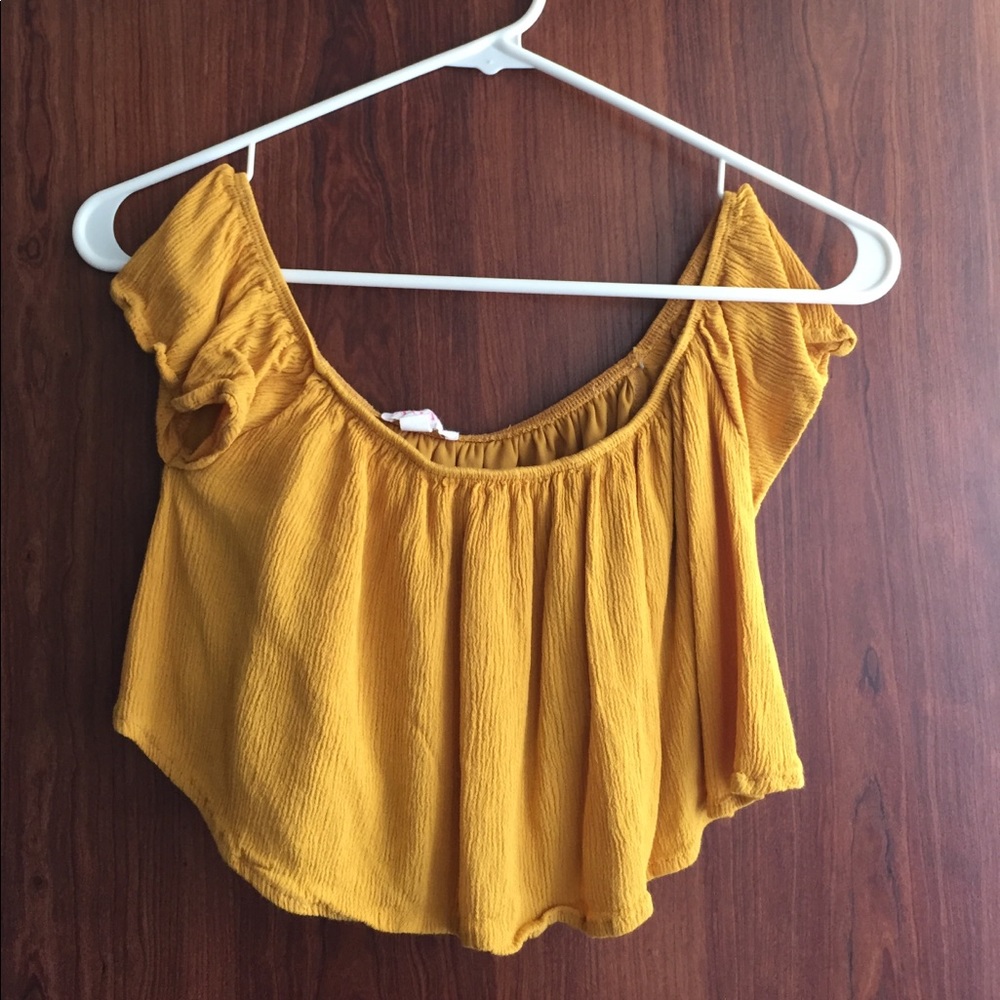 Off The Shoulder Crop Top