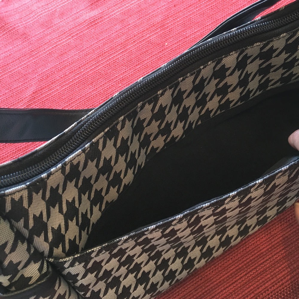 Bag - Picture 3 of 8