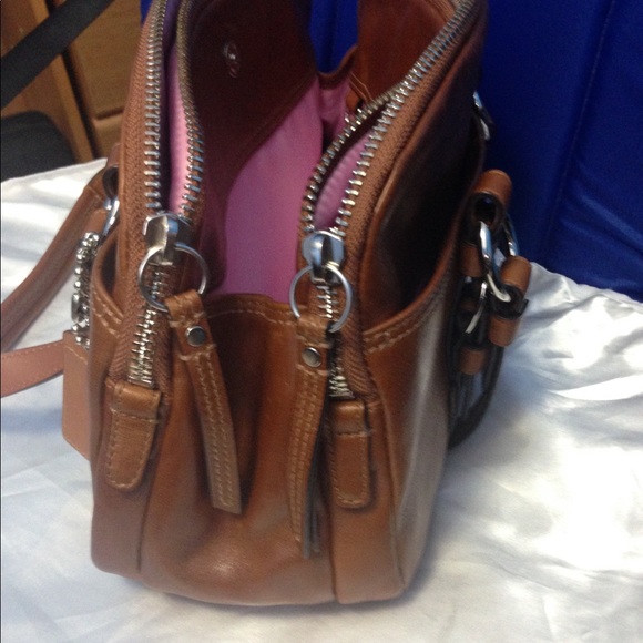 Dark tan/brown Coach bag - Picture 6 of 8
