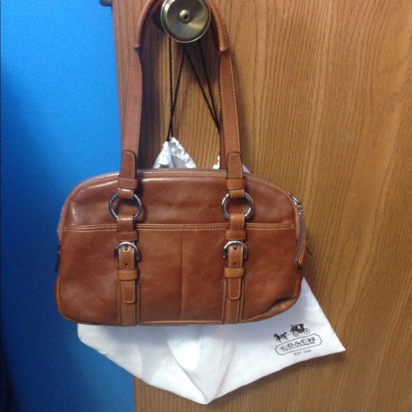 Dark tan/brown Coach bag - Picture 7 of 8