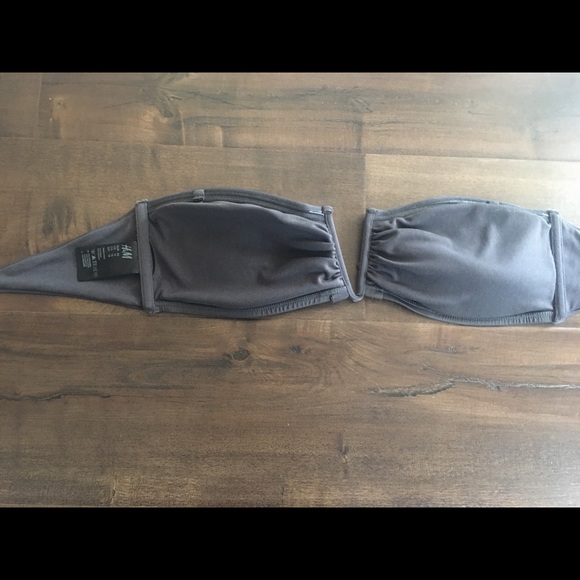 H&M Bandeau Bathing suit Top Size 14 - Picture 2 of 3