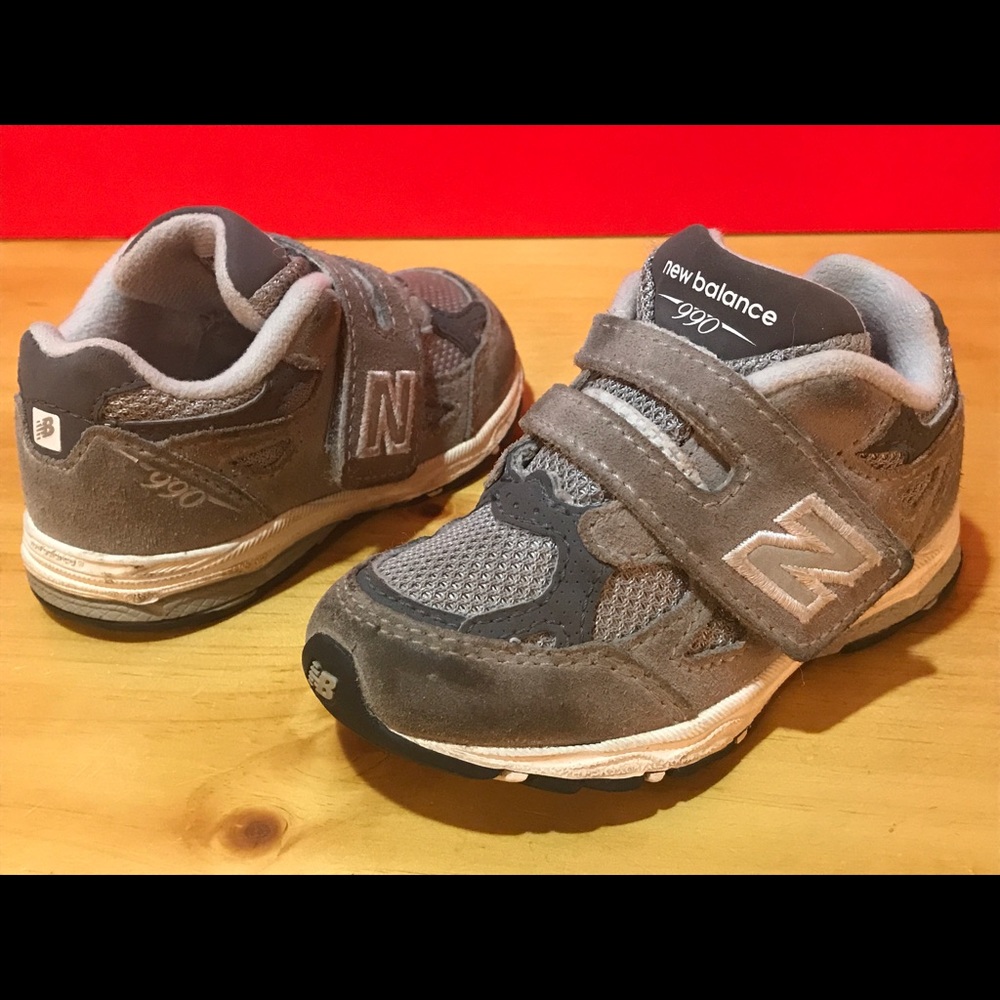 Baby Size 5.5 Gray & White New Balance 990 Shoes